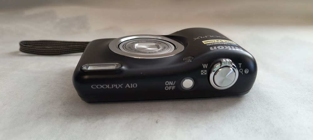 Фотоапарат Nikon Coolpix A 10