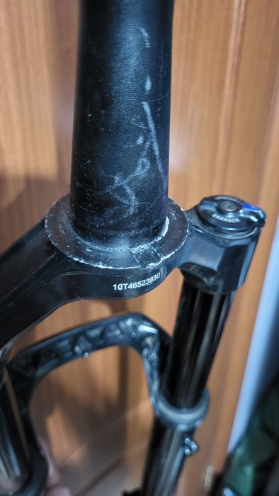 Вилка ROCKSHOX pike select 140 29