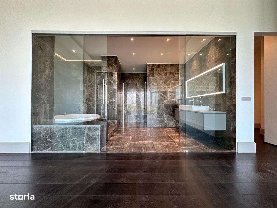 Penthouse 4 camere 102 The Address
