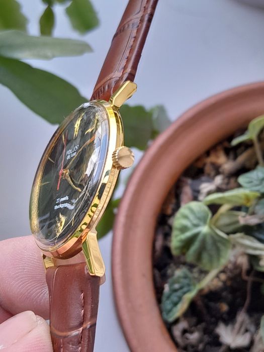 Продам новые часы СССР