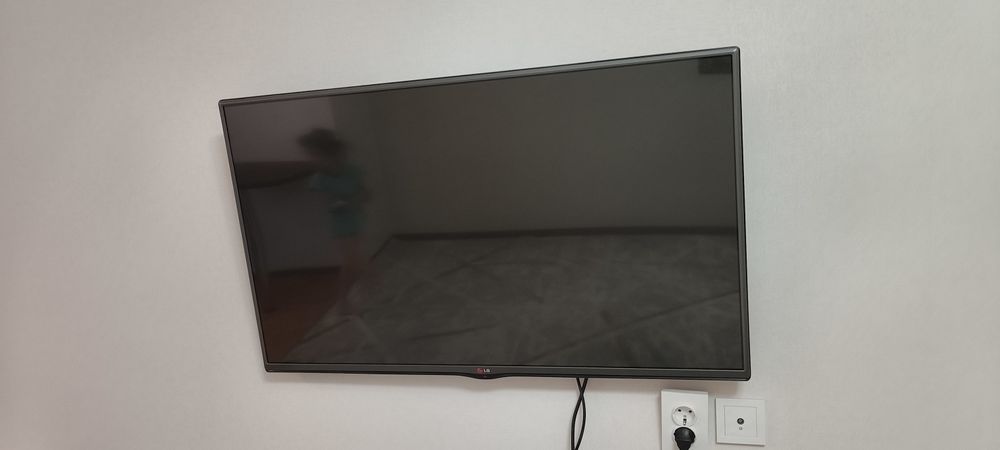 Продам телевизор