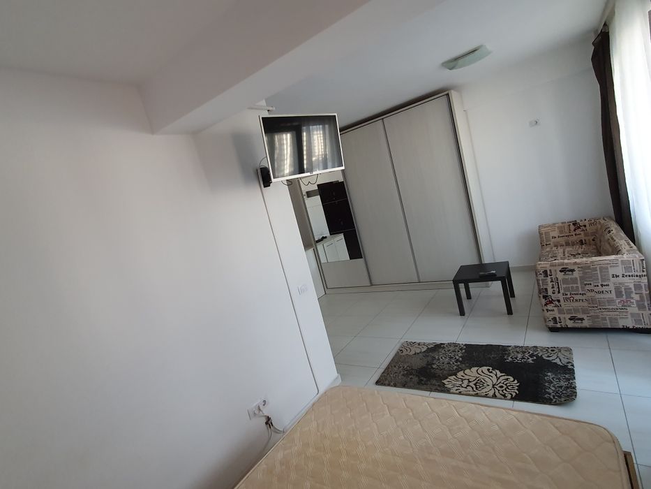 Proprietar inchiriez garsoniera in Militari Residence!