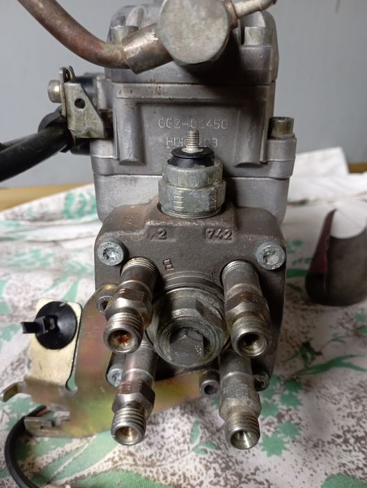 Pompă injecție Opel frontiera /Jeep
