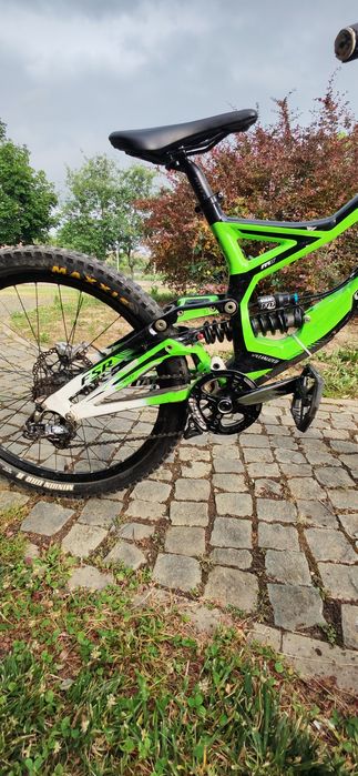 Specialized demo 8