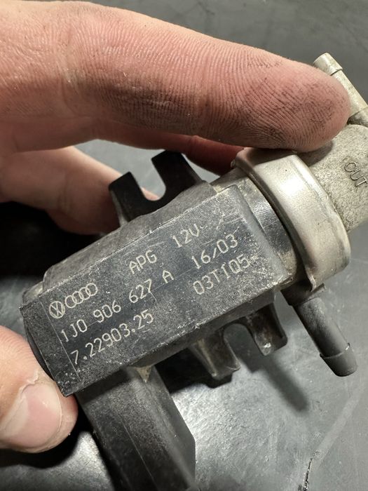 Electrovalva supapa vacuum Volkswagen Vw LT 2.5 TDI 1J0906627A