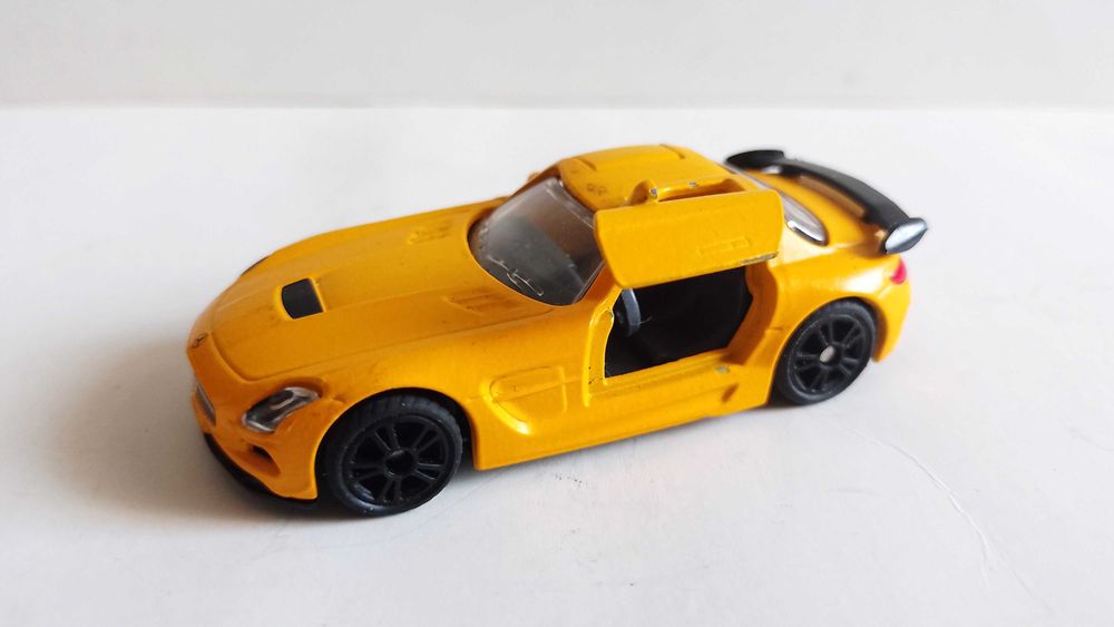 Метални модели на SIKU