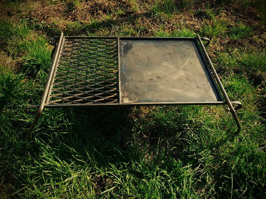 Gratar mare pliabil, cu plita inclusa, camping, bushcraft, outdoor