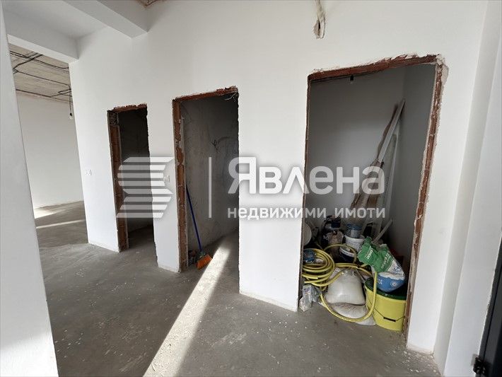 Продава се Къща в Варна, Чайка - 191 кв.м за 2357 €/кв.м - Снимка #9