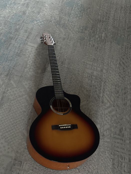 Гитара отличная состаяние