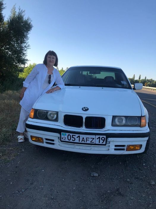 Продам бмв 3 ,91 год ,в отличном состоянии