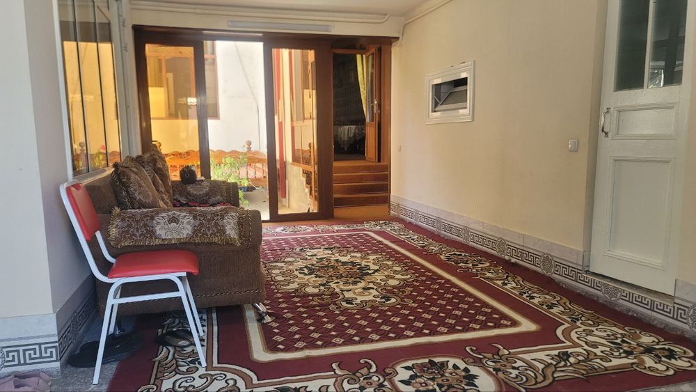 Двор 2 соток  160 тысяч