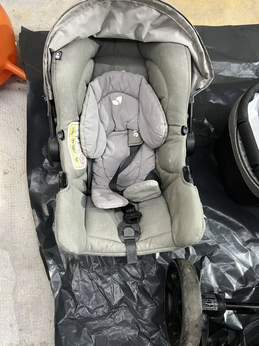 Carucior joie chrome