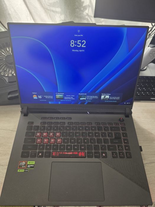 ASUS ROG Strix G16 (Ryzen 9 /  RTX5070TI / 16GB)