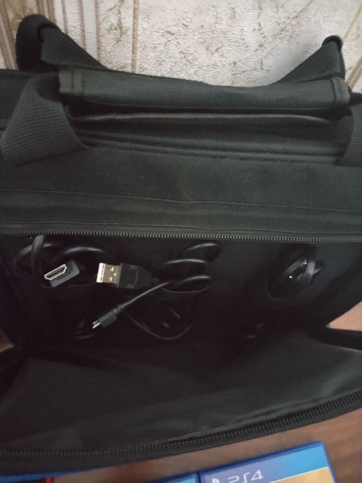 Sony PlayStation 4 slim