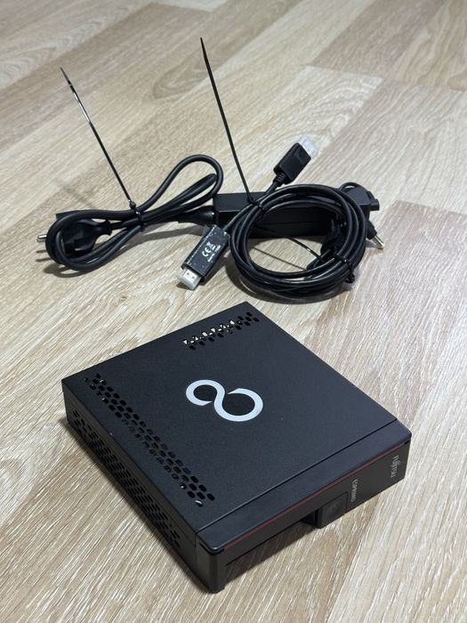 Fujitsu Esprimo G558 i5 32GB 1TB SSD Windows 11 Pro