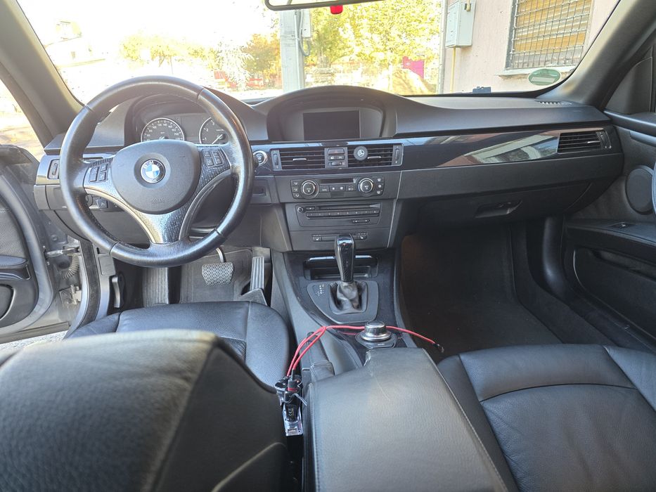 Vand sau schimb cu Atv/Utv- Bmw Cabrio e93 2.0i-automat-2