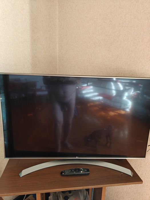 Телевизор LG 43 диагональ