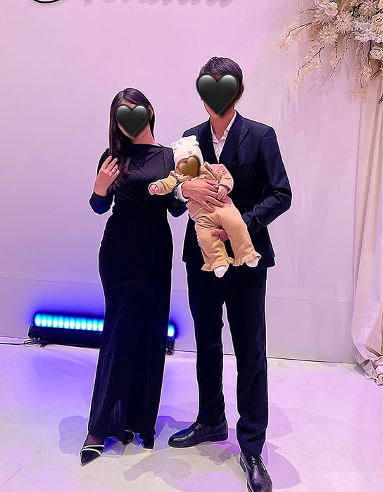 Қара вечерний көйлек сатылады