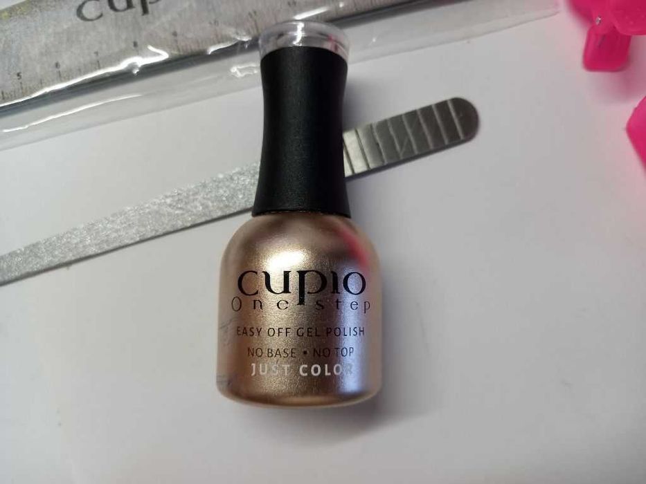 set cosmetic pentru manichiură / pedichiură, ca noi