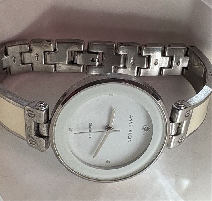 оригинальные часы Anne Klein Diamond