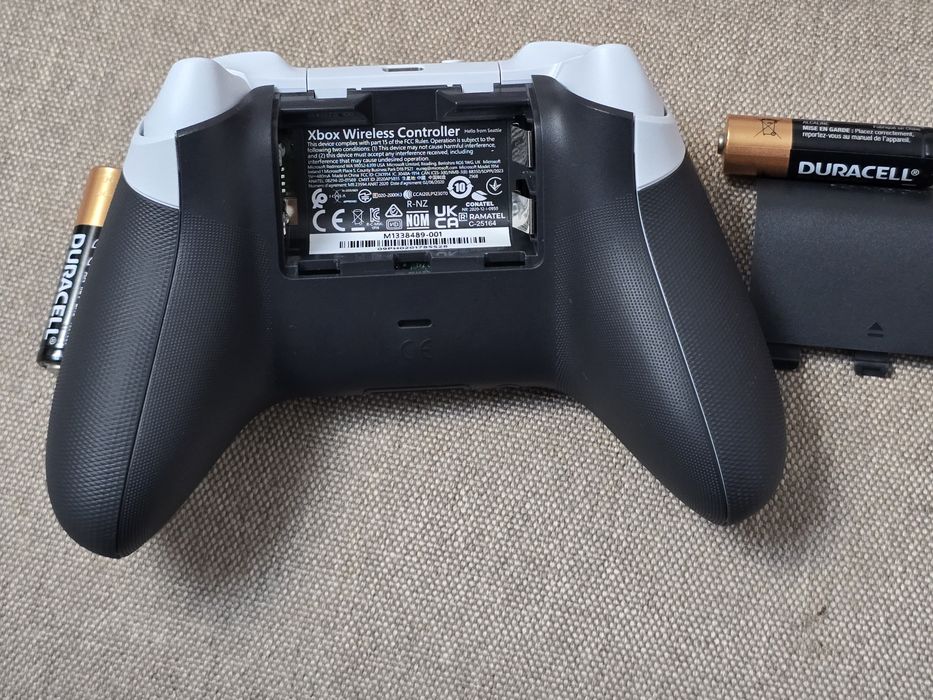Maneta Xbox Storm Breaker Special Edition nouă