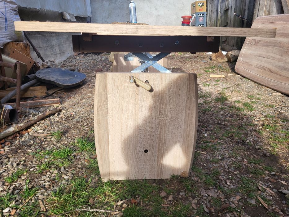 Masuta extensibila reglabila pe inaltime