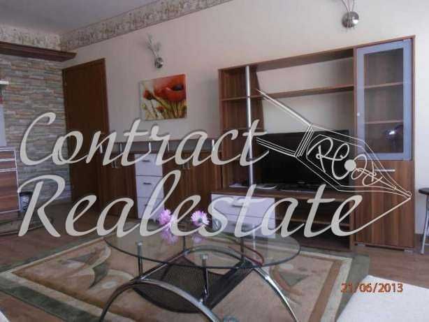 Дава се под наем Двустаен апартамент в Варна, Център - 70 кв.м за 510 € - Снимка #3