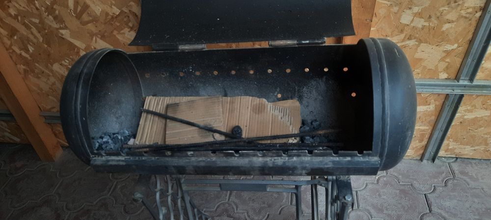 Продам икономичный мангал .