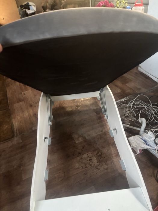 Продам кровать детскую