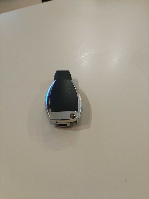 Ключ рибка за Мерцедес