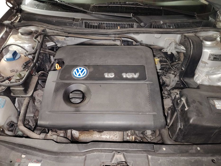 VOLKSWAGEN Golf 2003 — imagine 4