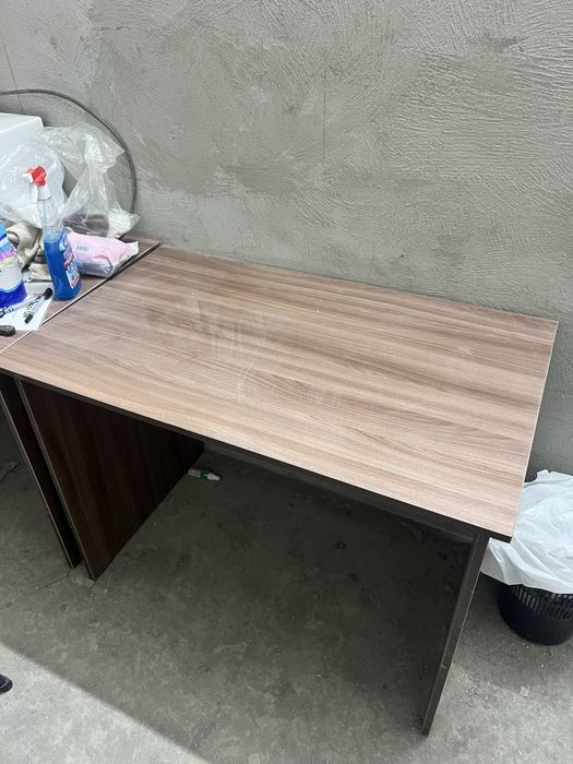 Продам Офисный стол