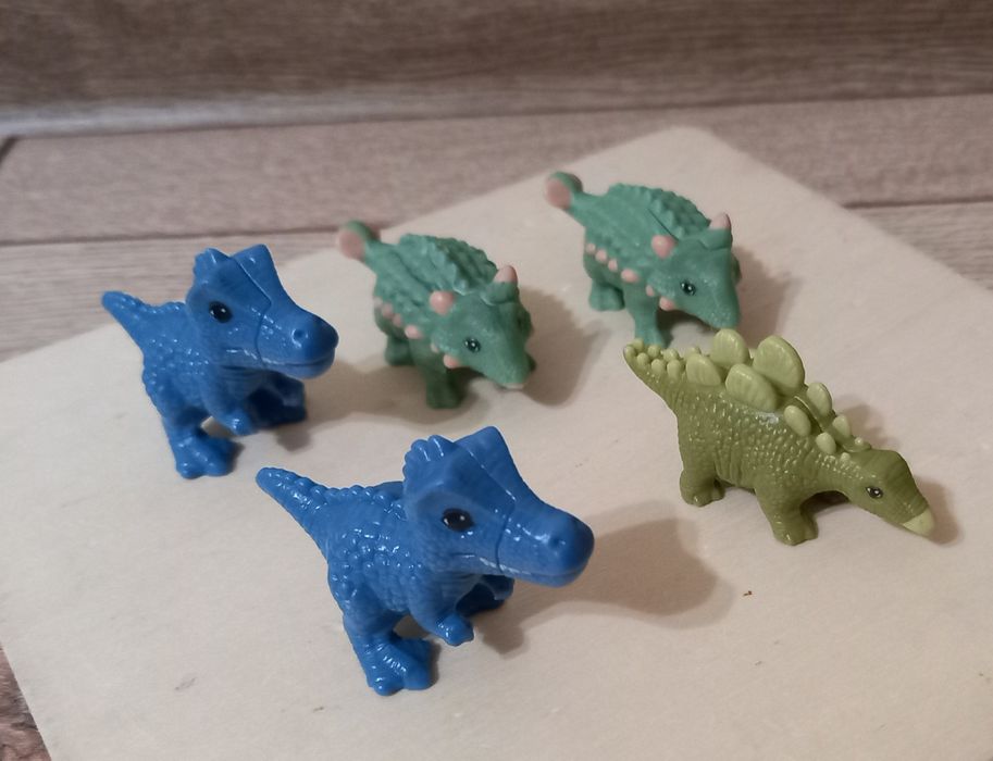 Киндер динозавры