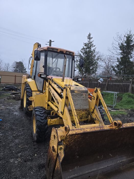 Buldoexcavator Komatsu wb91r