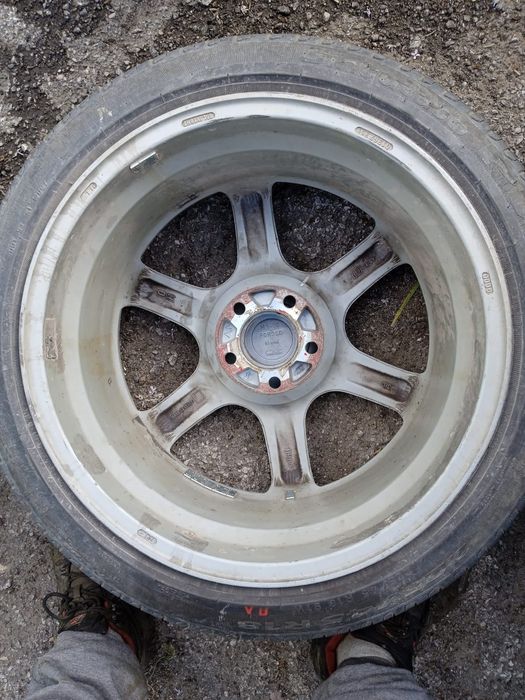 Продам резину с диском хорошшем состоянии