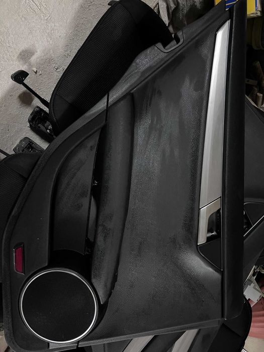 салон за Mercedes W204 седан facelift