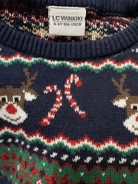 Коледни пуловери