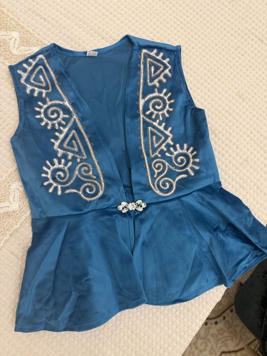 Национальные костюмы жилеты