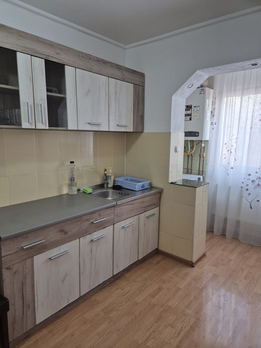 Regim hotelier închiriez