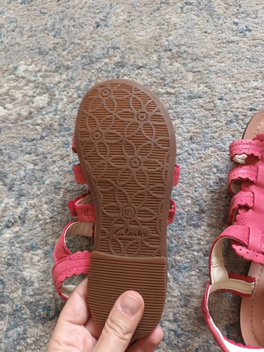 Кожени сандали Clarks, 31 номер