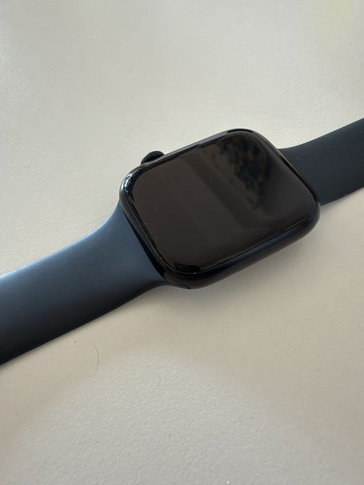 Apple Watch Series 7 (GPS, 45mm, black)