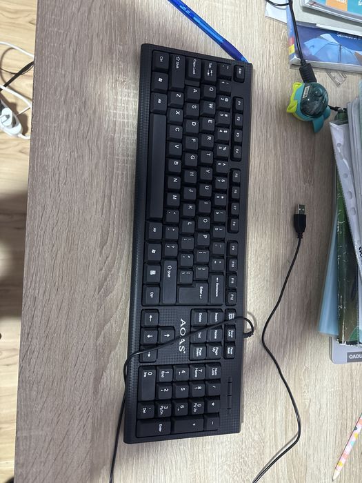 Tastatura neagra AOAS