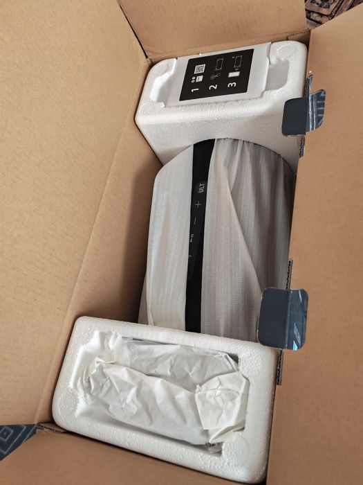 Boxă portabila Bluetooth Sony ULT FIELD 7 (Nouă)