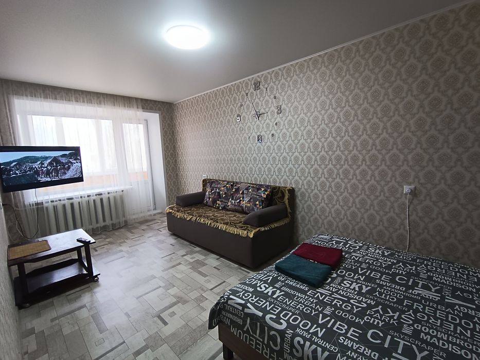 Сдам 1-ком.Посуточно!Т.Ц.Солнечный 5минут ходьбы!!!