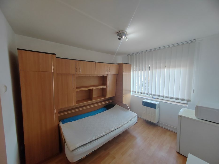 Vând garsonieră Micro 17