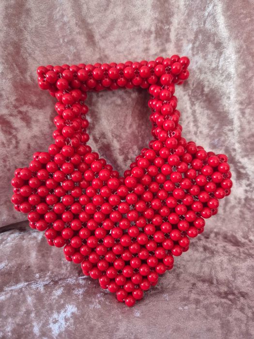 Geanta de ocazie handmade ,de dimensiuni mici,potrivita si pentru fetite