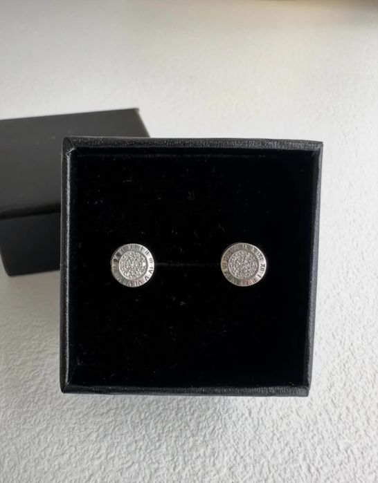 Бриллиантовые пусеты