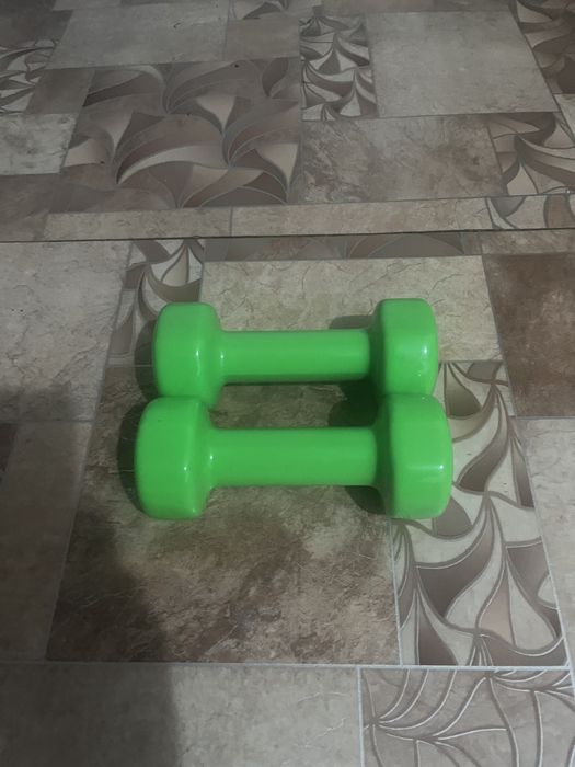 Продам Гантели 1.5 кг
