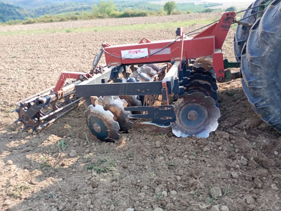 Disc greu teradisc Grégoire Besson plug Kuhn Sarand • OLX.ro