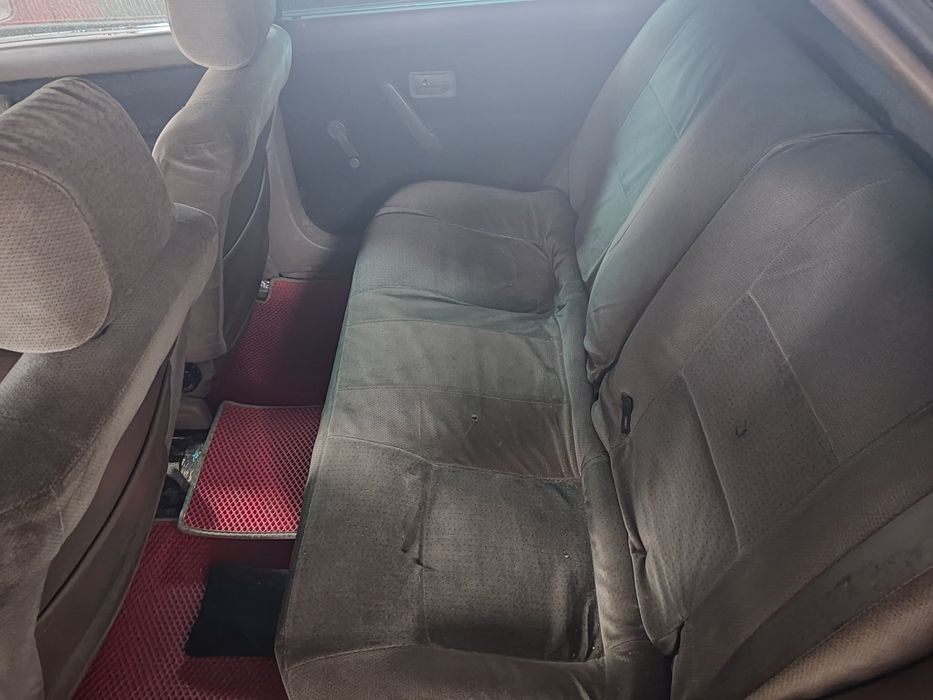 Продам машину Рено 19